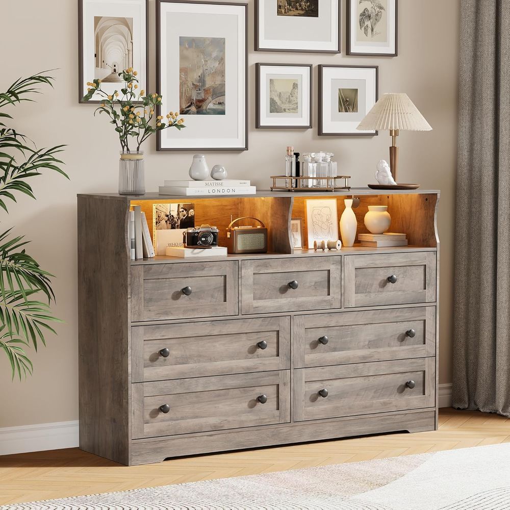 LED-Lit Bedroom Furniture: Woo - Furniture Lighting & Decor Magazine 评论和价格